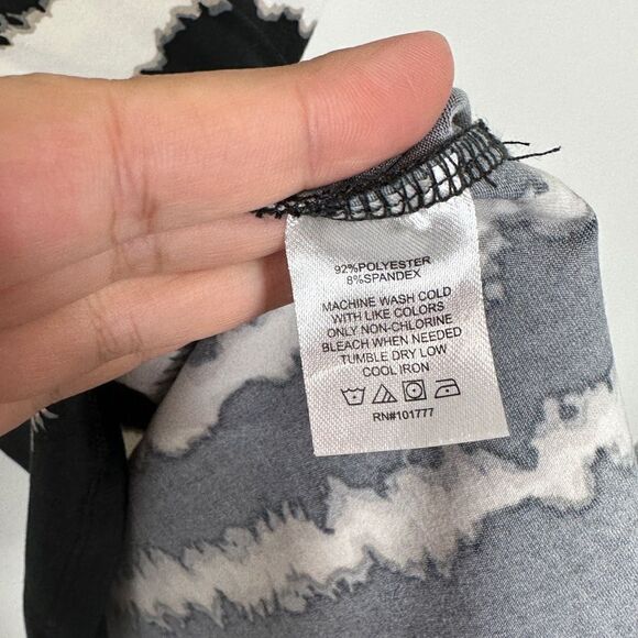 SOYBU Womens Striped Jersey Shelf Bra Sheath Dress Black White Size Small - Picture 3 of 5